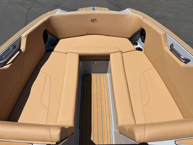 Slide: The Image of MasterCraft NXT24 2025 - 26