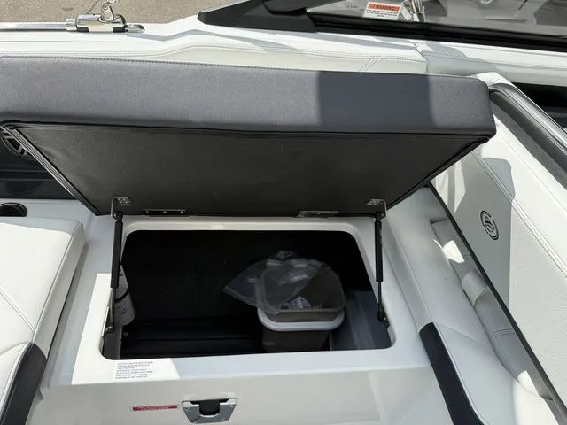 Slide: The Image of Cobalt R4 2026 - 15