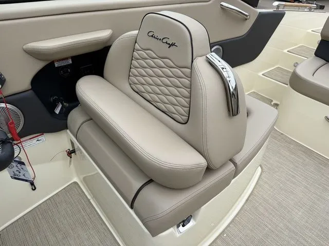 Slide: The Image of Chris-Craft Sportster 25 2026 - 18