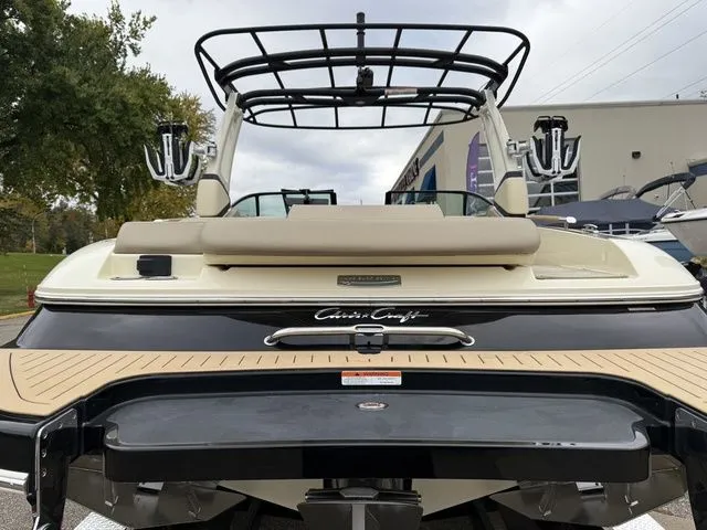 Slide: The Image of Chris-Craft Sportster 25 2026 - 6
