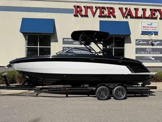 The Image of Cobalt R8 Surf 2026 - 1