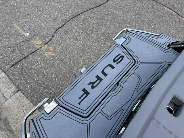 Slide: The Image of Cobalt R6 Surf 2026 - 5