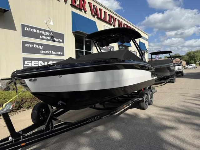 Slide: The Image of Cobalt R8 Surf 2026 - 45