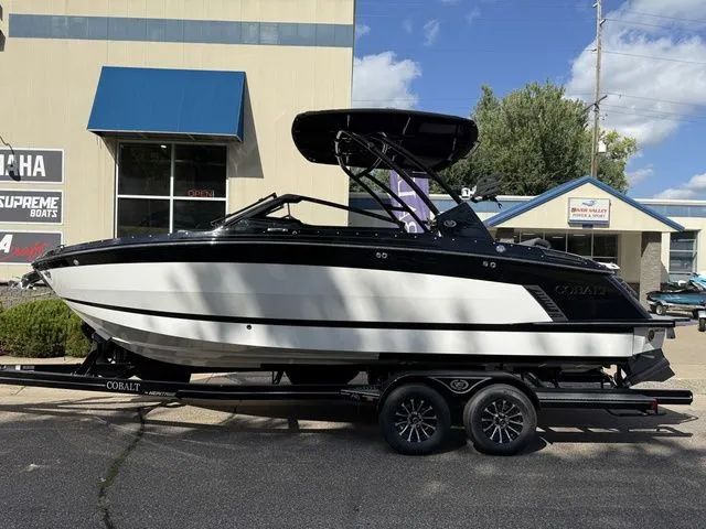 The Image of Cobalt R6 Surf 2026 - 1