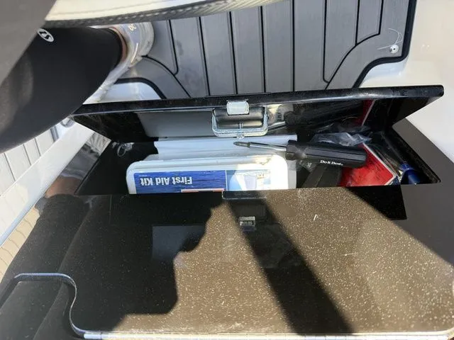 Slide: The Image of Yamaha 212X 2017 - 17