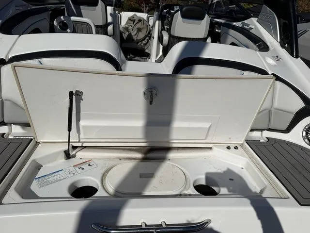 Slide: The Image of Yamaha 212X 2017 - 6