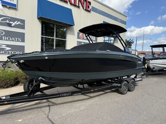 Slide: The Image of Cobalt R8 Surf 2026 - 42