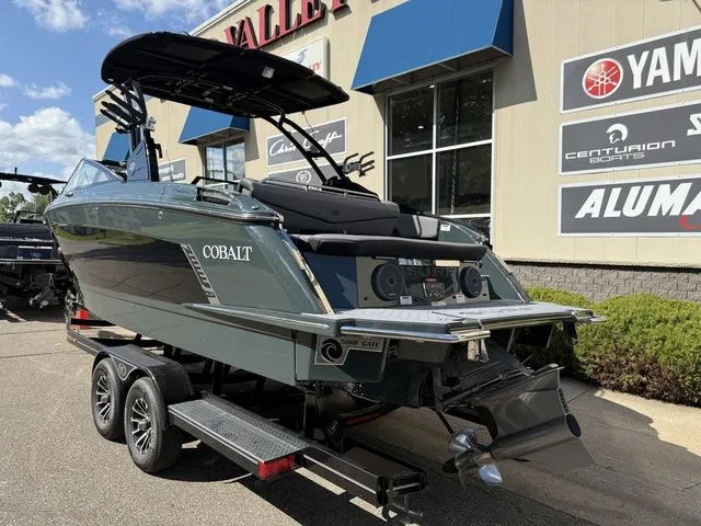 Slide: The Image of Cobalt R8 Surf 2026 - 3