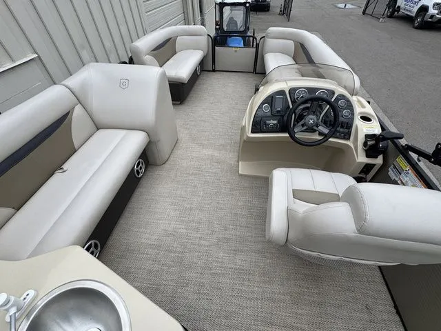 Slide: The Image of Godfrey SW 2286 WB 2017 - 12