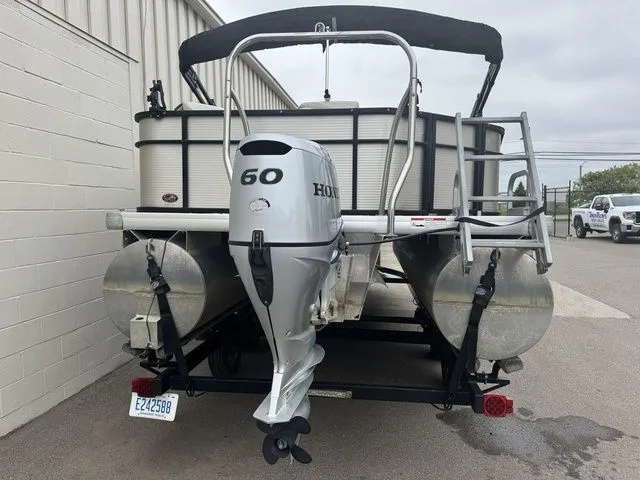 Slide: The Image of Godfrey SW 2286 WB 2017 - 3