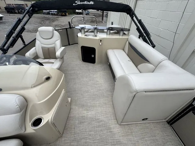 Slide: The Image of Godfrey SW 2286 WB 2017 - 7