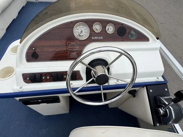 Slide: The Image of Crest Crest II DL 2000 - 7