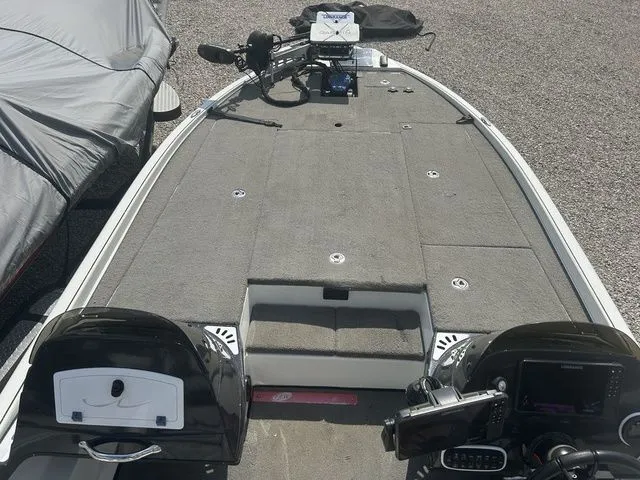 Slide: The Image of Legend V-20 DC 2018 - 7