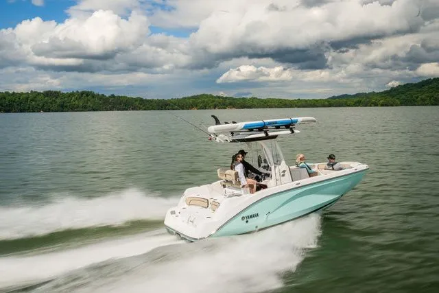 Slide: The Image of Yamaha 222 FSH Sport E 2026 - 3