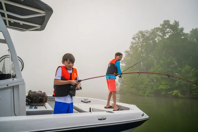 Slide: The Image of Yamaha 195 FSH Sport 2026 - 2