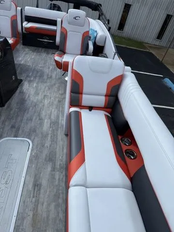 Slide: The Image of Crest Caribbean RS 250 SLS CP3 2022 - 3