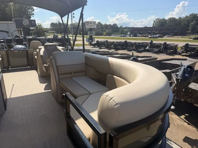 Slide: The Image of Veranda Vista22FRC2 2026 - 11