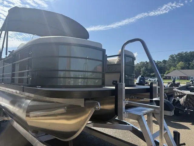 Slide: The Image of Veranda Vista22FRC2 2026 - 3