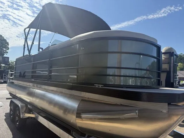 Slide: The Image of Veranda Vista22FRC2 2026 - 4