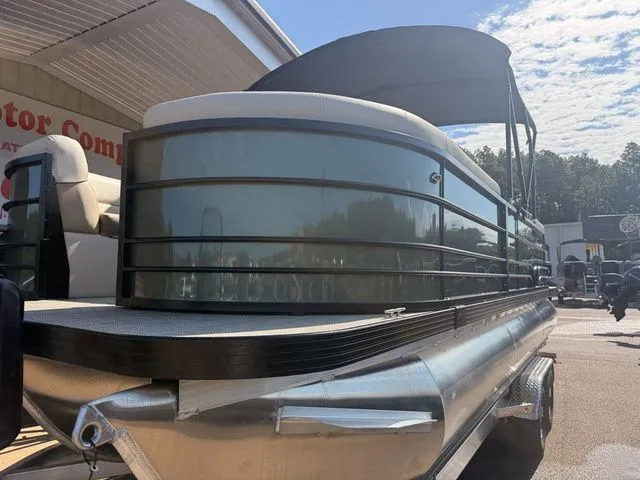 Slide: The Image of Veranda Vista22FRC2 2026 - 9