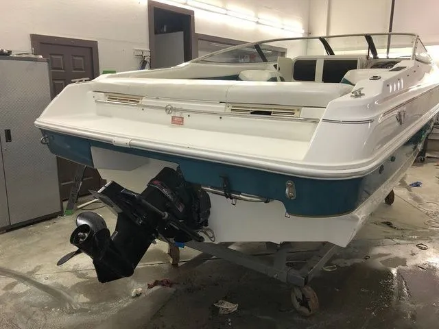 Slide: The Image of Wellcraft 210 SC ECLIPSE 1995 - 10