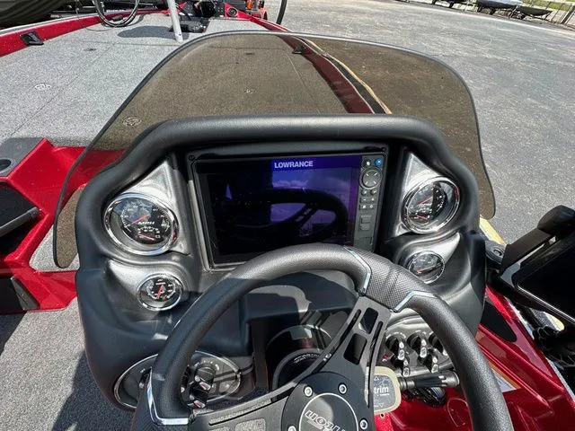 Slide: The Image of Triton TrX Patriot 19 2024 - 12