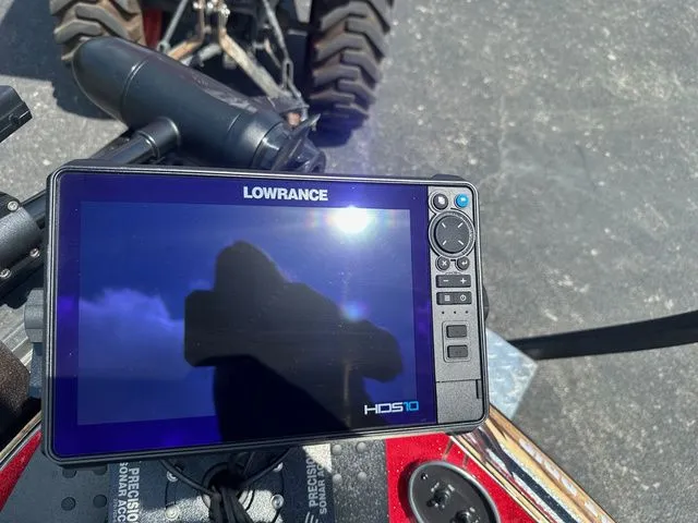 Slide: The Image of Triton TrX Patriot 19 2024 - 4