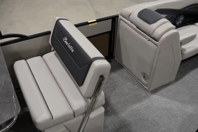 Slide: The Image of Barletta Cabrio 24UE 2026 - 11