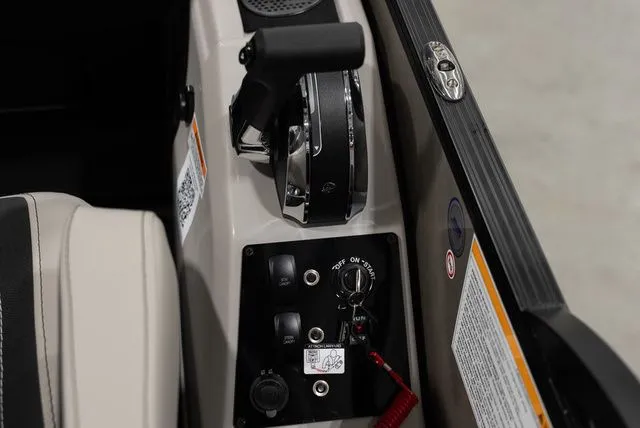 Slide: The Image of Barletta Cabrio 24UE 2026 - 14