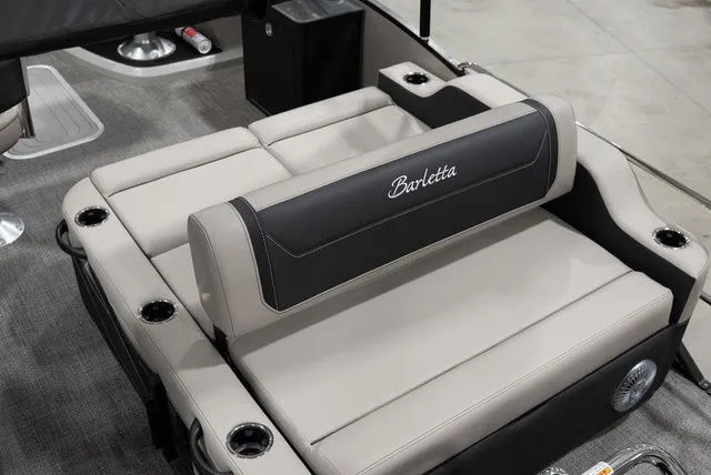 Slide: The Image of Barletta Cabrio 24UE 2026 - 19