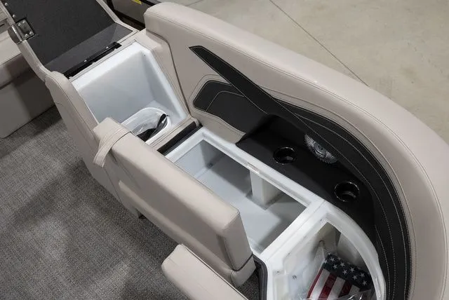 Slide: The Image of Barletta Cabrio 24UE 2026 - 6