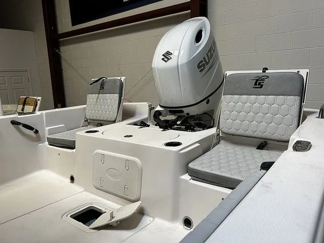 Slide: The Image of Carolina 25 LS 2026 - 5