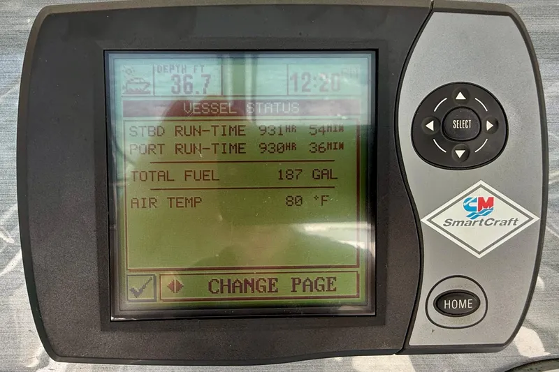 Slide: The Image of SmartCraft display on 2007 Sea Ray 52 Sedan Bridge showing vessel status and fuel data. - 33