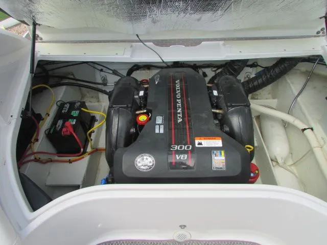 Slide: The Image of Four Winns 244 Funship 2014 - 4