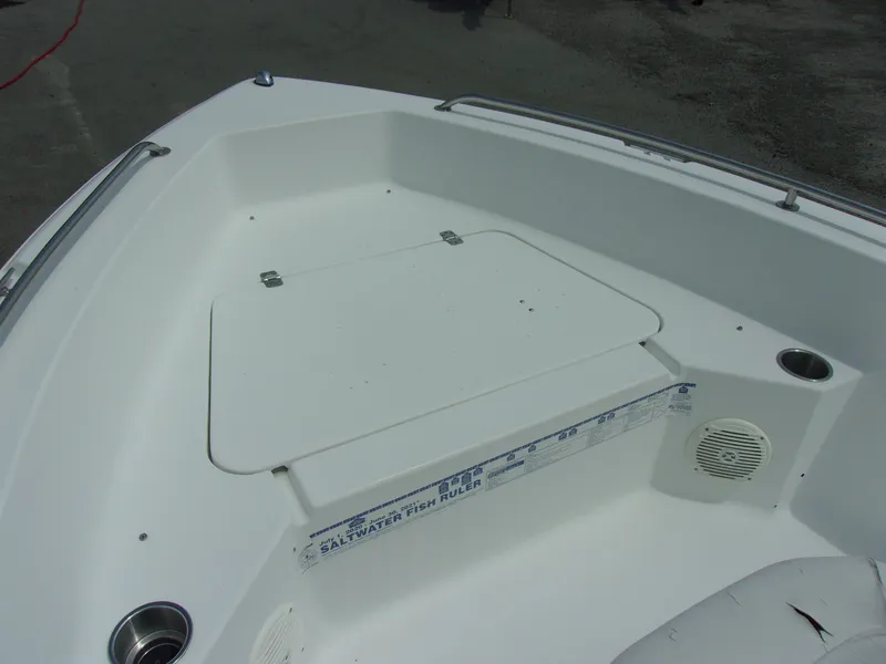 Slide: The Image of Sea Hunt 177 Triton 2009 - 5