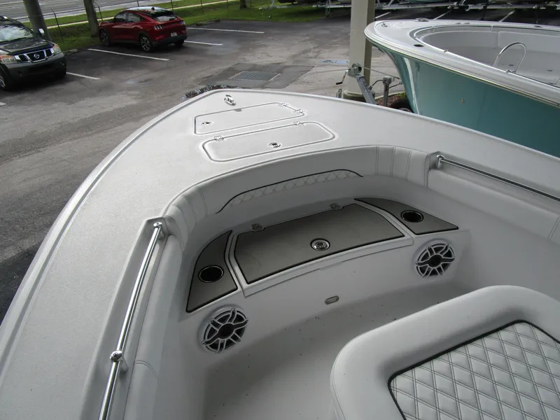 Slide: The Image of Sportsman Masters 267OE Bay Boat 2026 - 16