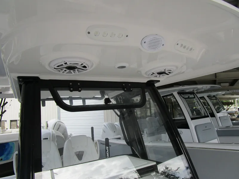 Slide: The Image of Sportsman Masters 267OE Bay Boat 2026 - 7