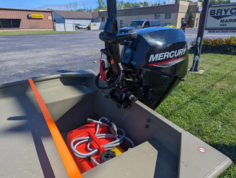 Slide: The Image of Tracker Grizzly 1436 Jon 2026 - 3