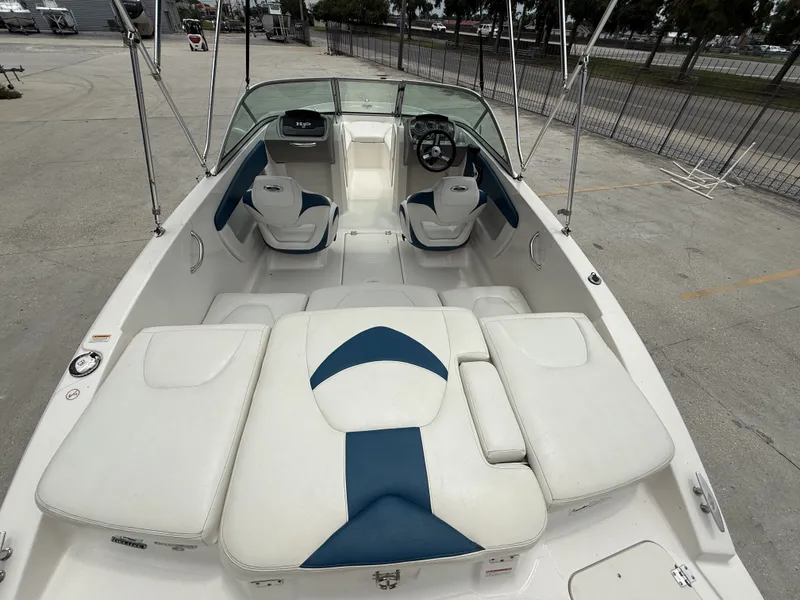 Slide: The Image of Chaparral 19 H2O Sport 2016 - 5