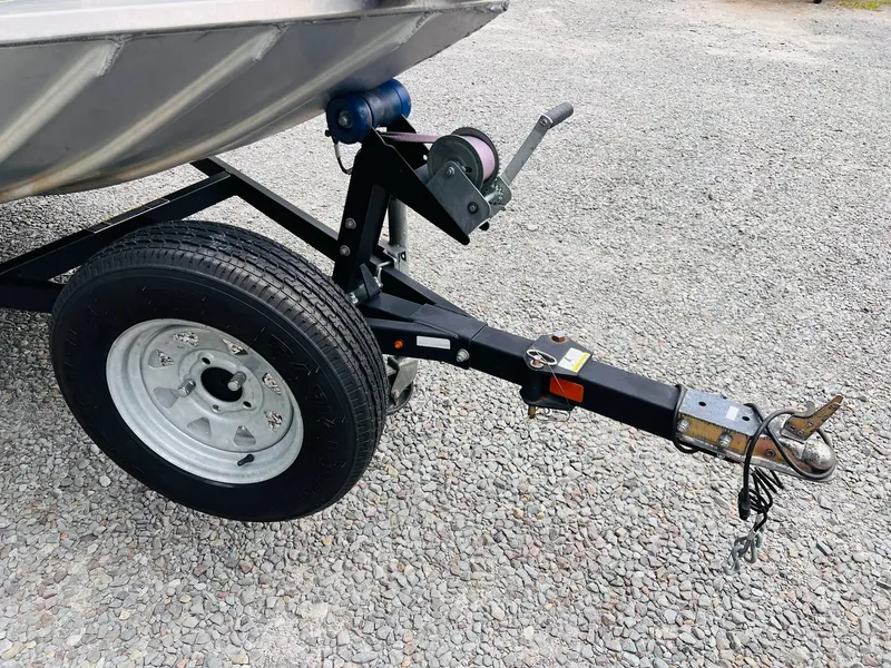 Slide: The Image of Crestliner 1700 Storm 2020 - 19