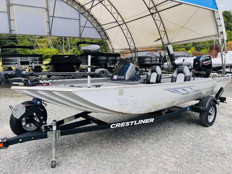 Slide: The Image of Crestliner 1700 Storm 2020 - 24