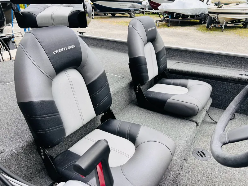 Slide: The Image of Crestliner 1700 Storm 2020 - 27