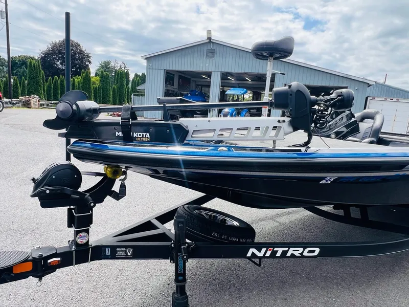 Slide: The Image of Nitro Z21 Pro 2020 - 21