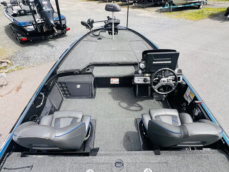 Slide: The Image of Nitro Z21 Pro 2020 - 28