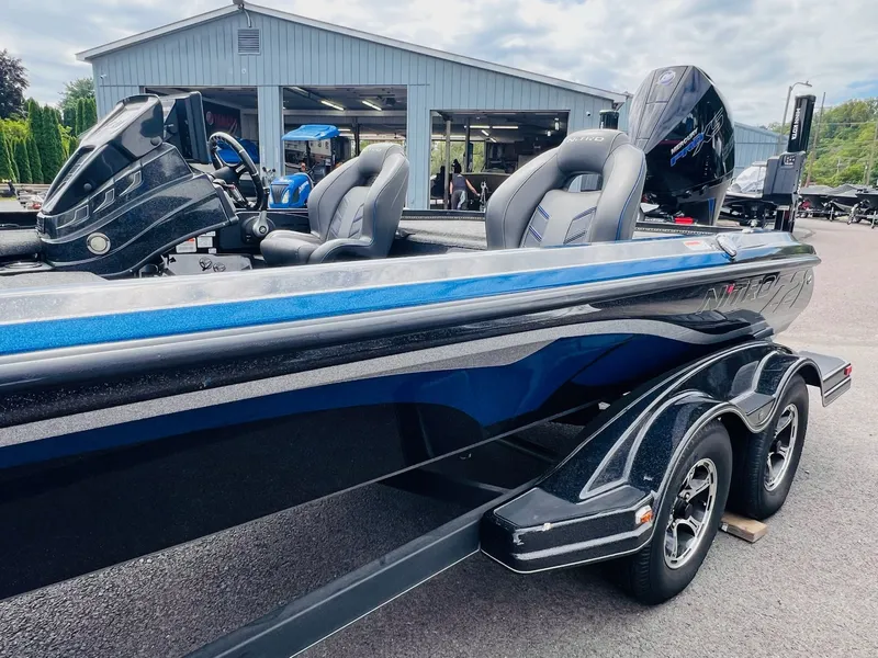 Slide: The Image of Nitro Z21 Pro 2020 - 43