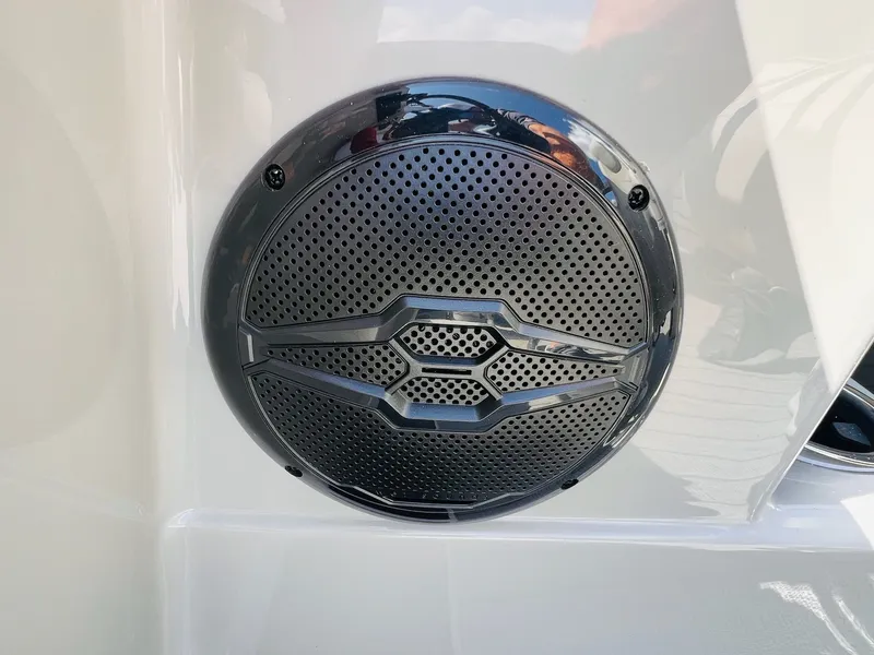 Slide: The Image of Sylvan Mirage 8520 CLZ DH 2026 - 11