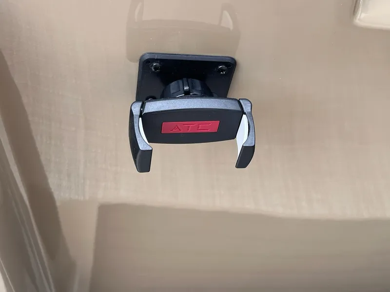 Slide: The Image of Sylvan Mirage 8520 Party Fish 2026 - 19