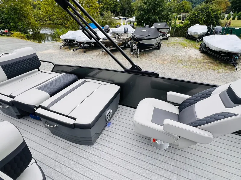 Slide: The Image of Sylvan L3 RLZ Tritoon 2026 - 23