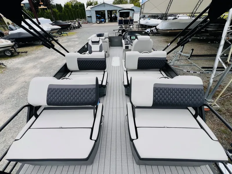 Slide: The Image of Sylvan L3 RLZ Tritoon 2026 - 29