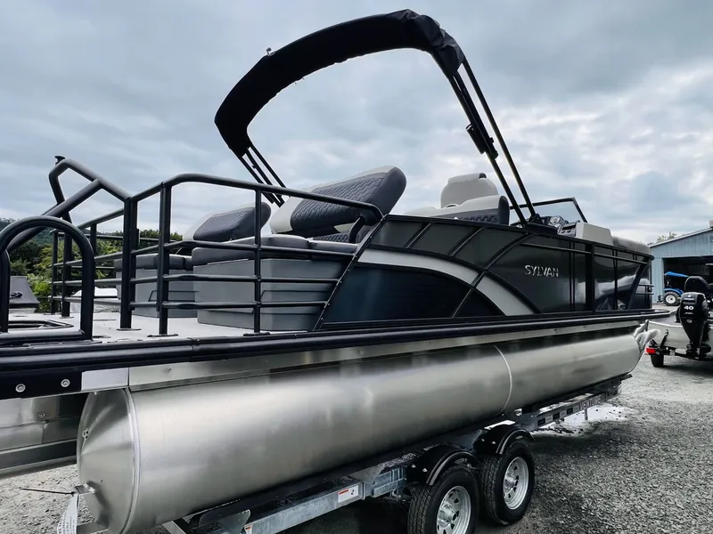 Slide: The Image of Sylvan L3 RLZ Tritoon 2026 - 40